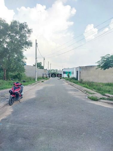 Hình ảnh Cần bán gấp miếng đất ở Xã Thới Tam Thôn, 60m2, Giá 860 Triệu.