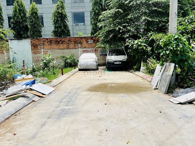 Hình ảnh Đất sổ đỏ phường Bình Trưng Tây Quận 2, cách Nguyễn Duy Trinh 20m