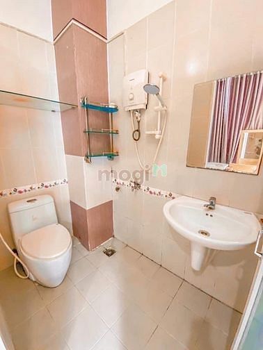 Hình ảnh Studio Full NT Cao Cấp Cửa Sổ Lớn Ngay Trung Tâm Q1