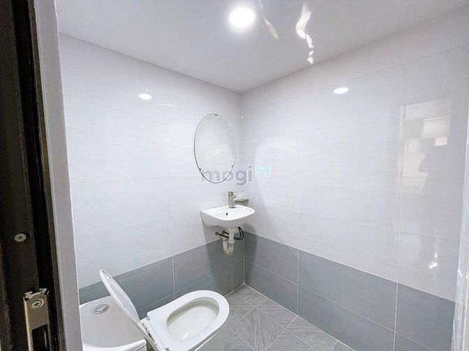 Hình ảnh Thuê Trang Chủ MB66.COM / Đăng Ký Tặng 66K duplex có ban công quận Bình Thạnh