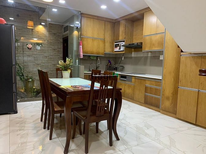 Hình ảnh Cho thuê nhà HXH Trần Quý Cáp, p11, Bình Thạnh