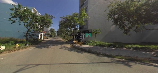 Hình ảnh Bán ngộp lô,120m2,đất sát Tỉnh Lộ 10,Bình Chánh,giá 3tỷ3,sổ riêng.
