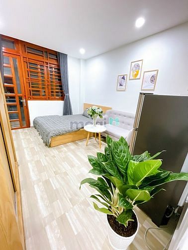 Hình ảnh Studio cửa sổ Tôn Thất Đạm Quận 1 view nhìn Bitexco sát ngay phố đi bộ