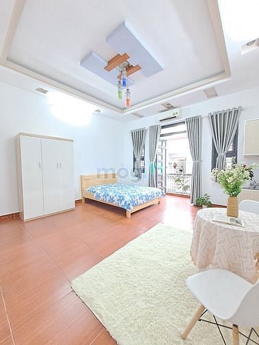 Hình ảnh Phòng ban công, rộng rãi, thoáng mát