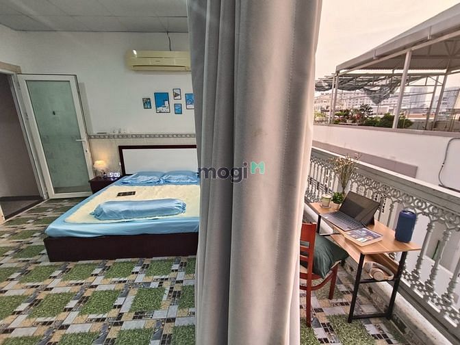 Hình ảnh Studio full nội thất cửa sổ thoáng mát gần Lotte quận 7