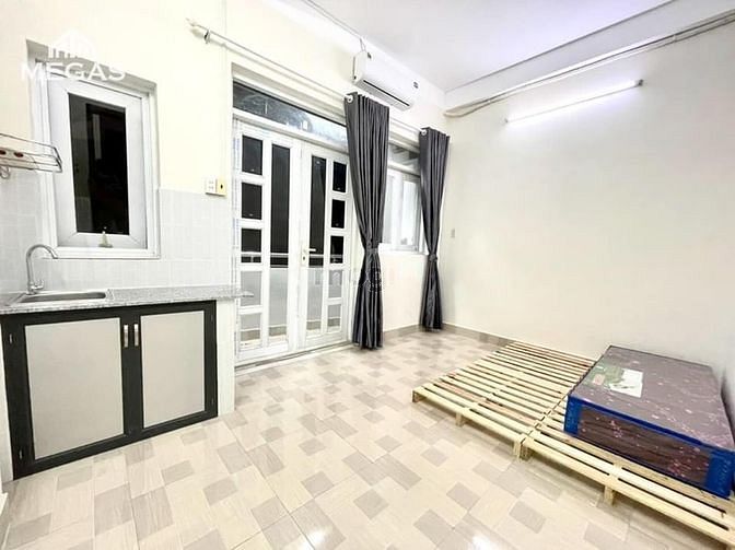 Hình ảnh Căn Hộ Full Nt Quận 1 - Gần CV Lê Văn Tám - Kế cầu bông