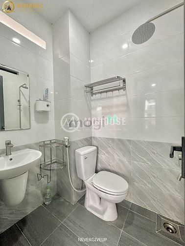 Hình ảnh Căn Hộ Full NT - Thang Máy - Ban Công Gần GTVT, HUTECH, UEF, HỒNG BÀNG