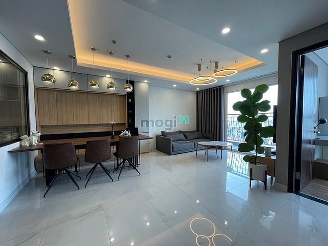 Hình ảnh Thuê Căn Hộ 3PN Đủ Nội Thất Giữa Lòng Thủ Đô & Bể Bơi & Gym Thoáng Đã