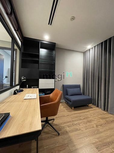 Hình ảnh Thuê Căn Hộ 3PN Đủ Nội Thất Giữa Lòng Thủ Đô & Bể Bơi & Gym Thoáng Đã