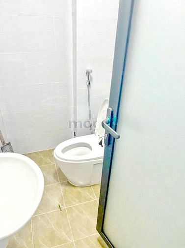 Hình ảnh Cho thuê nhà mặt tiền 14 Lê Văn Lương Quận 7