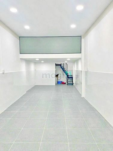 Hình ảnh Cho thuê nhà mặt tiền 14 Lê Văn Lương Quận 7