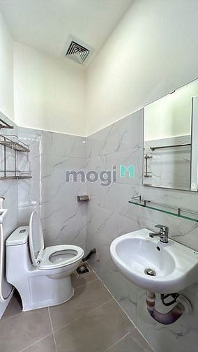 Hình ảnh 🌈🌈Căn Hộ 1PN 45m2 ban công, thang máy gần CV Lê Văn Tám.