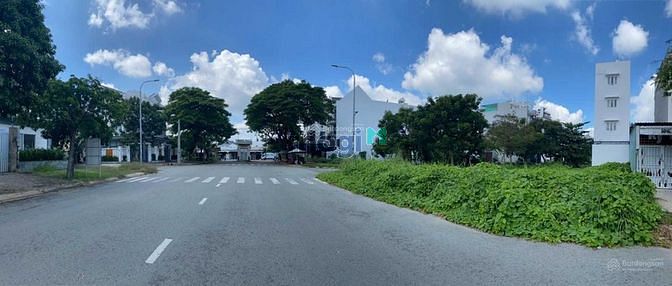 Hình ảnh Đất nền mặt tiền Nguyễn Văn Linh ,Phong Phú ,Bình Chánh.Giá 2tỷ4/120m2