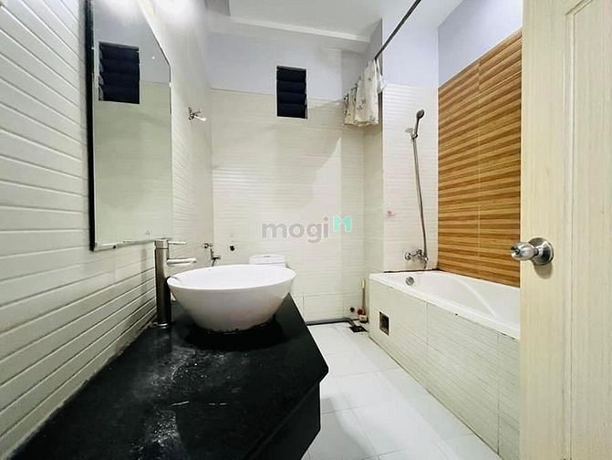 Hình ảnh Cho thuê Mb6623 nạp rút nhanh chóng Quận 10 Gần Ngã 6 cộng hoà - Full nt ban công 30m2