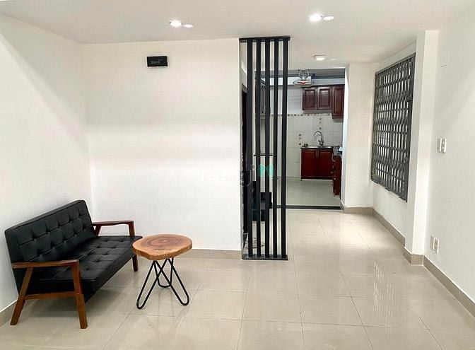 Hình ảnh Bành Văn Trân, Tân Bình, Cách Mặt Tiền 1 Căn , 4 Tầng, Chỉ 5.2 Tỷ