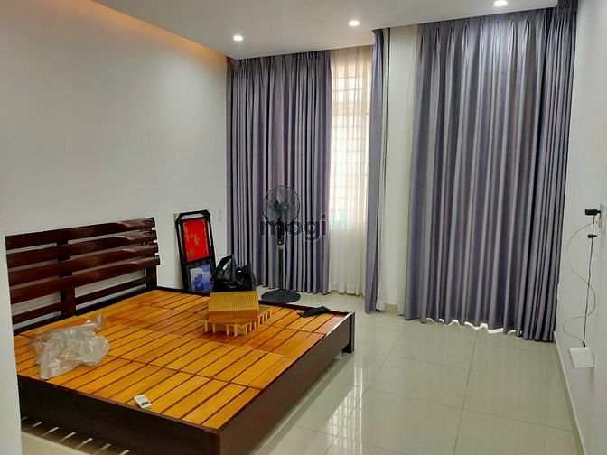 Hình ảnh Cho Thuê Nhà Hẻm Lớn Gần Ngay Ngã 4 Bảy Hiền