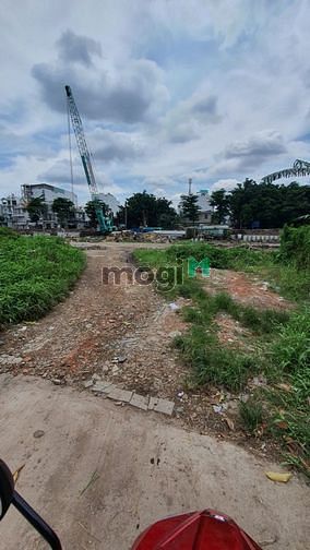 Hình ảnh Bán Đất Đường 8m Nguyễn Văn Quá, Sát Đường Kênh Tham Lương Đang Làm