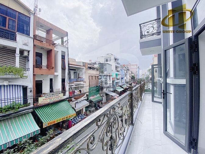 Hình ảnh Căn Hộ Ban Công Ngay Cầu Hoàng Hoa Thám Tân Bình