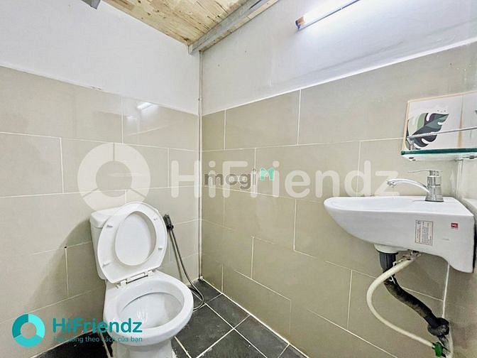 Hình ảnh Duplex Gác Cao Không Đụng Đầu Gần Cầu Vượt Cây Gõ