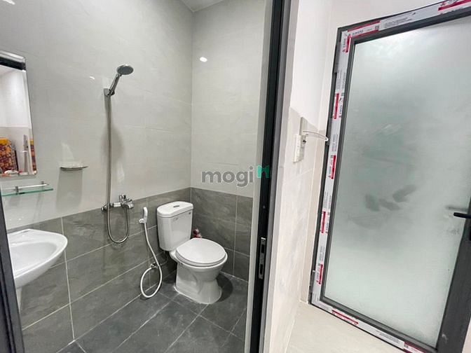 Hình ảnh STUDIO Cao cấp Ngay cầu vượt Hoàng Hoa Thám, ETOWN CỘNG HOÀ