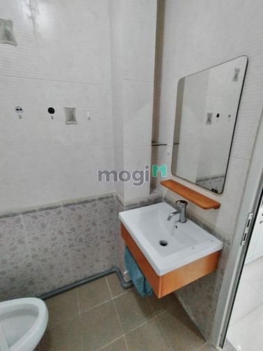 Hình ảnh Cho Thuê Căn Hộ Full nội thất - Ban công Quận 3 - Gần cầu Lê Văn Sỹ
