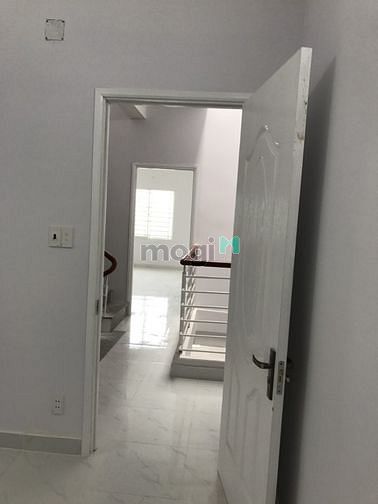 Hình ảnh Giảm giá bán gấp nhà HXH 8m Quốc lộ 13, P. Hiệp bình Phước. TP. Thủ Đứ