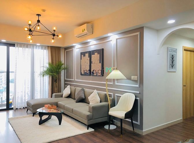 Hình ảnh Cần cho thuê nhanh CH 2pn 2vs 1kho full nội thất , Emerald Tân Phú .