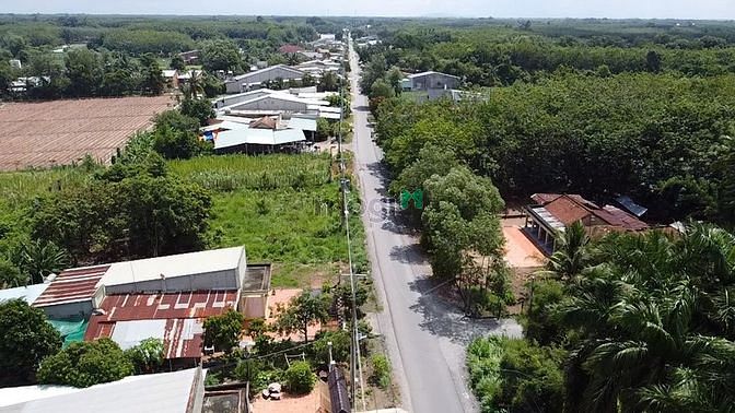 Hình ảnh Chính chủ cần bán 1025m2 đất thổ cư. Giá 645 triệu