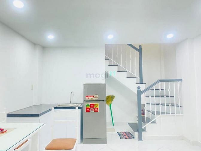 Hình ảnh Bán nhà hẻm 60 HIỆP NHẤT, PHƯỜNG 4, TÂN BÌNH - 22M2.