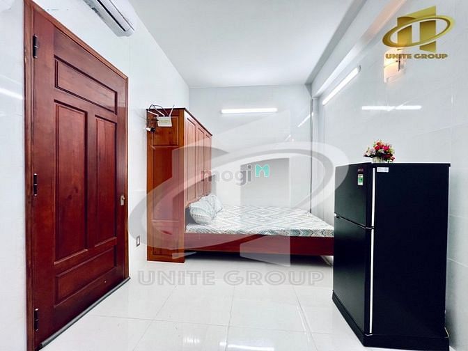 Hình ảnh Trống sẵn Studio giá SV gần ĐH TDT, NTT, UFM, RMIT