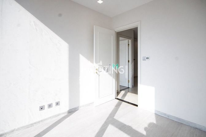 Hình ảnh Nhà Trống Ba Son 29Triệu View Thoáng 3PN đều có view