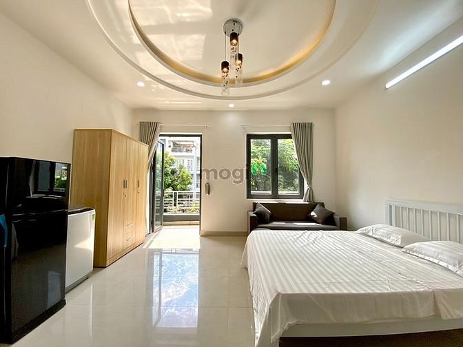 Hình ảnh Studio ban công, cửa sổ lớn, full nt