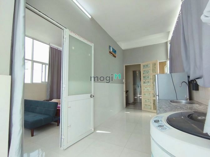 Hình ảnh Căn Hộ Dịch Vụ Có Ban Công Tách Bếp Giá Cực Ưu Đãi Quận 7