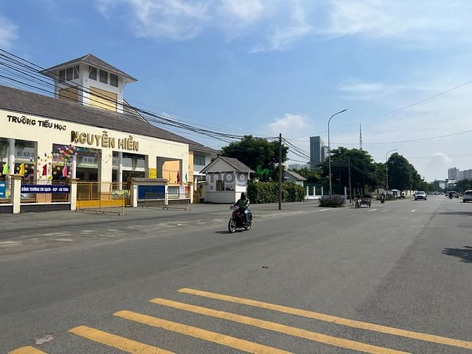 Hình ảnh Bán Đất Biệt Thự Góc đường Cao Đức Lân, An Phú Quận 2. 200m2 32 Tỷ TL.