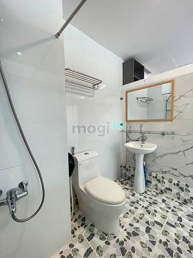 Hình ảnh Studio cửa sổ lớn full nội thất sát Đại học Hoa Sen gần cv 23/9