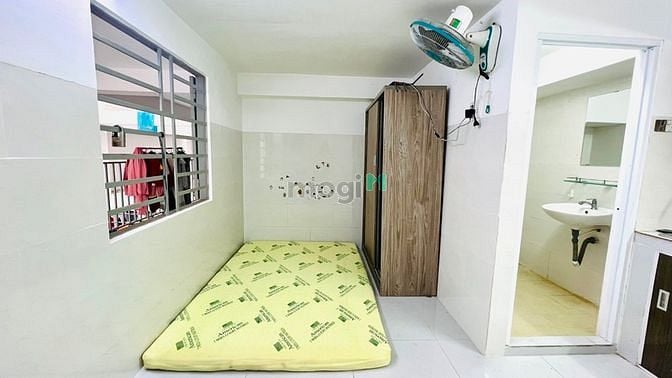 Hình ảnh Siêu phẩm duplex có ban công gần đại học công nghiệp tphcm