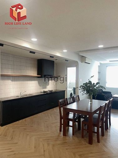 Hình ảnh Tropic Garden 2PN, full nội thất đẹp thuộc khu Thảo Điền nức tiếng