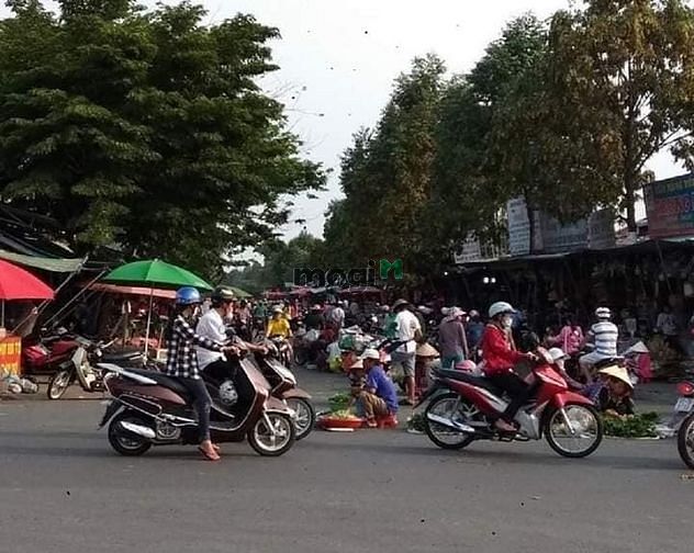Hình ảnh Cần bán miếng đất 210m2, ngay trung tâm hành chính Bình Dương, SHR