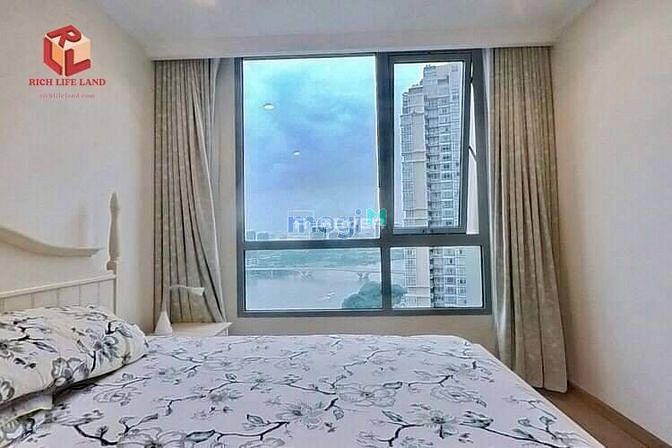 Hình ảnh C/hộ Vinhomes Central Park Tân Cảng full nội thất, view Bitexco