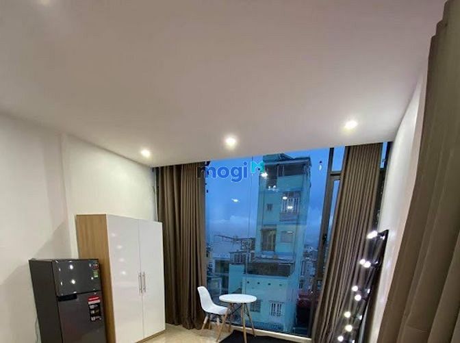 Hình ảnh Cho thuê studio có ban công full nội thất ganf ĐH luật quận 4