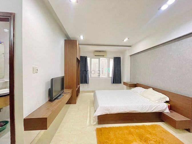 Hình ảnh Chdv 1 phòng ngủ tại đường Hát Giang