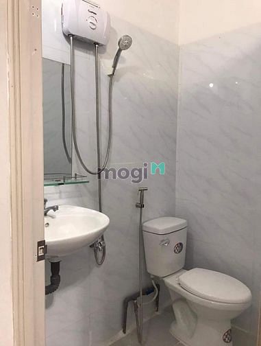Hình ảnh Phòng BAN CÔNG FULL NỘI THẤT MỚI 100% cách ĐH Bách Khoa 700m