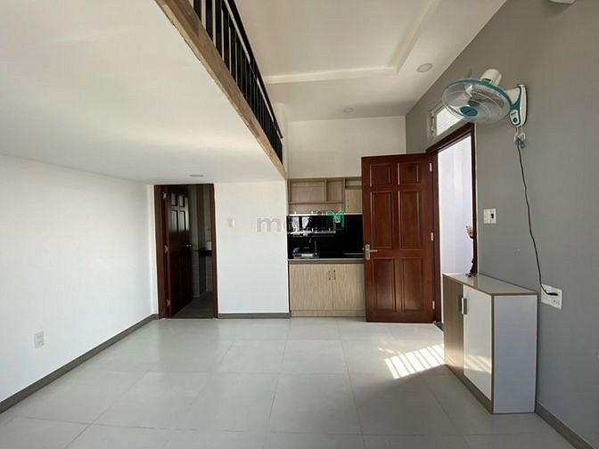 Hình ảnh Duplex gác cao cửa sổ thoáng ngay ĐH Văn Hiến