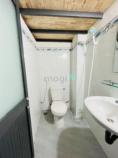 Hình ảnh Phòng có gác full nội thất khu sân bay - Phường 2 Tân Bình