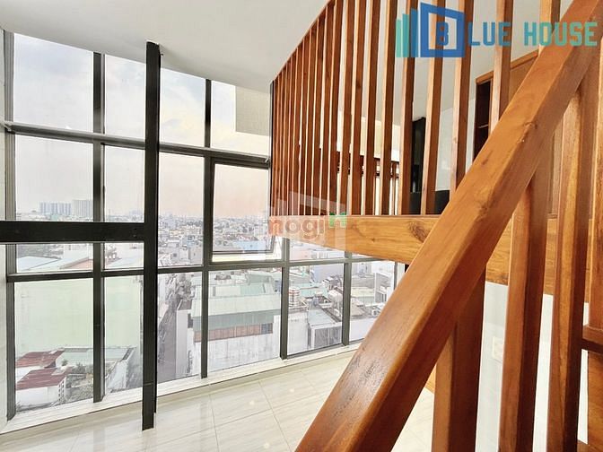 Hình ảnh CHDV Duplex full nt gỗ cửa kính lớn ngay AEON MALL