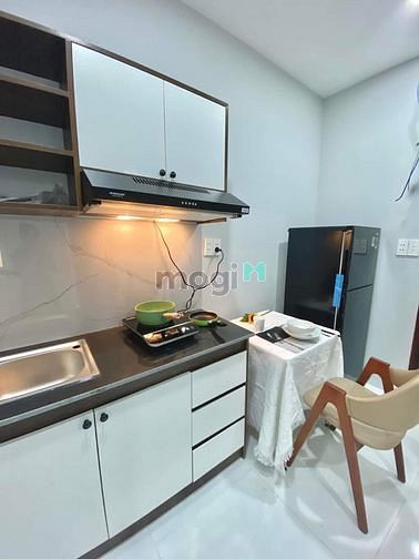 Hình ảnh Căn Hộ 1PN Ban Công Máy Giặt Riêng Cống Quỳnh _Quận 1
