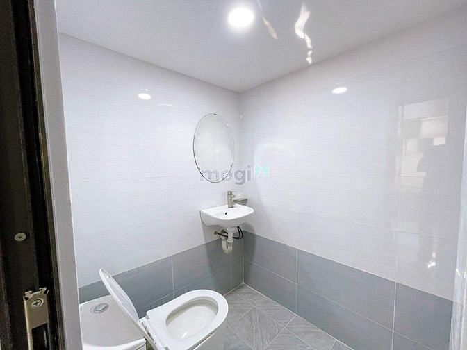 Hình ảnh 🌈🌈Cho thuê Duplex Phan Bội Châu🍄🍄Ban công rộng🌈🌈CHỢ BÀ CHIỂU