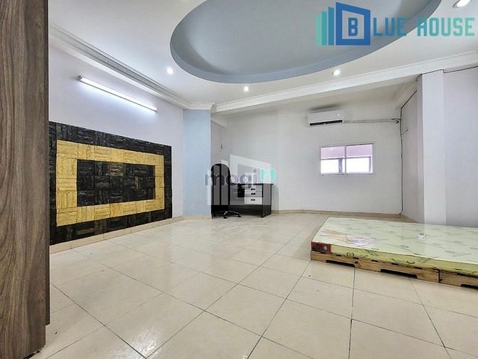 Hình ảnh Phòng rộng 45m2 full nội thất cửa sổ thoáng gần chợ Tân Bình
