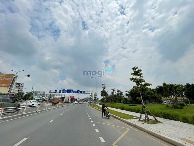 Hình ảnh Cho Thuê 22000m2 Đất Làm Khu Phức Hợp- góc 4 MT Đường Nguyễn Văn Linh