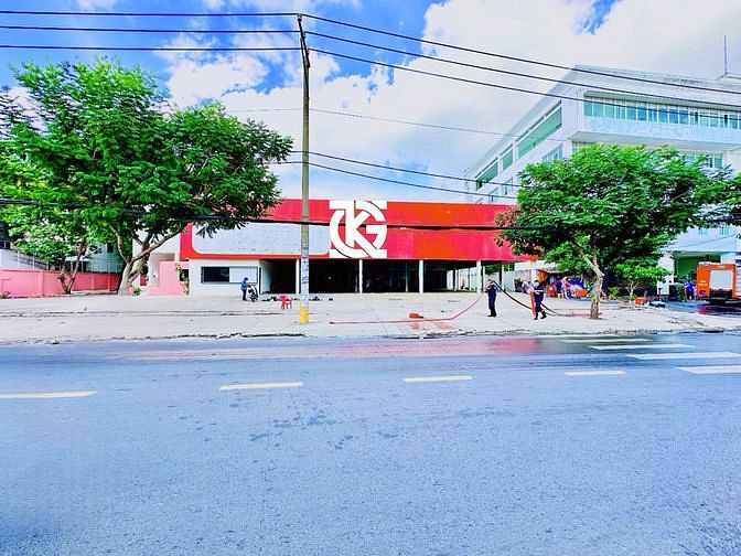 Hình ảnh Cho Thuê Nhà Mặt Tiền 856 Âu Cơ, Q.Tân Bình ( 8.000m2 )